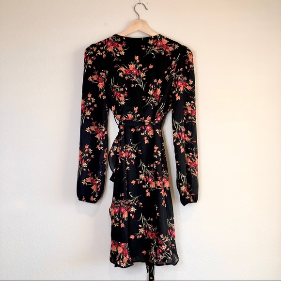 Wrap Dress - Picture 7 of 12